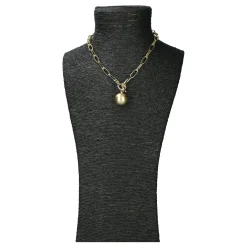 Hot Laura Vita Bijou collier Pyrénées