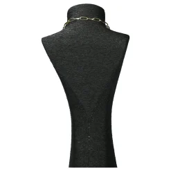 Hot Laura Vita Bijou collier Pyrénées