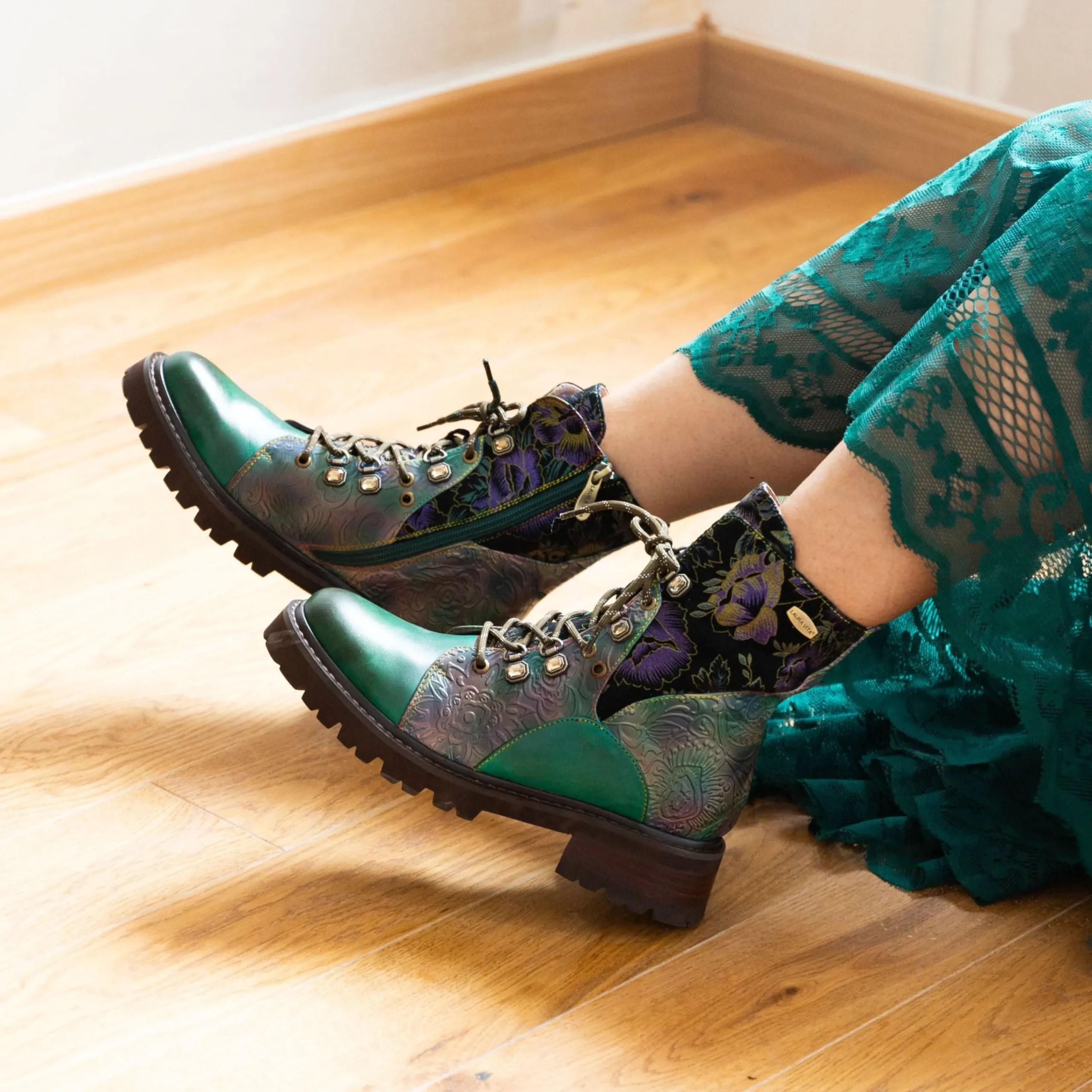Clearance Laura Vita Bottines - KOULEO 16