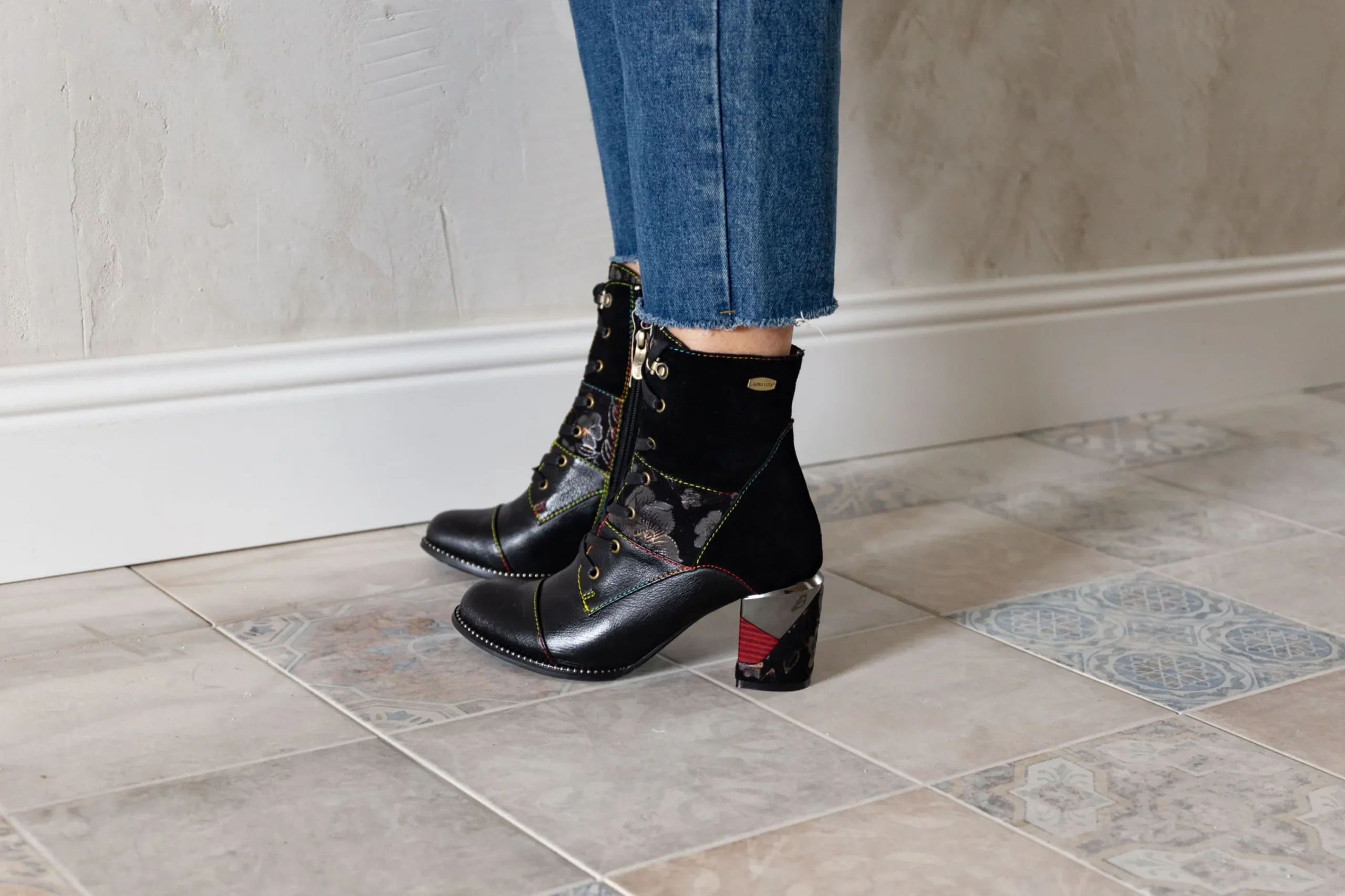 Clearance Laura Vita Bottines - MAEVAO 02