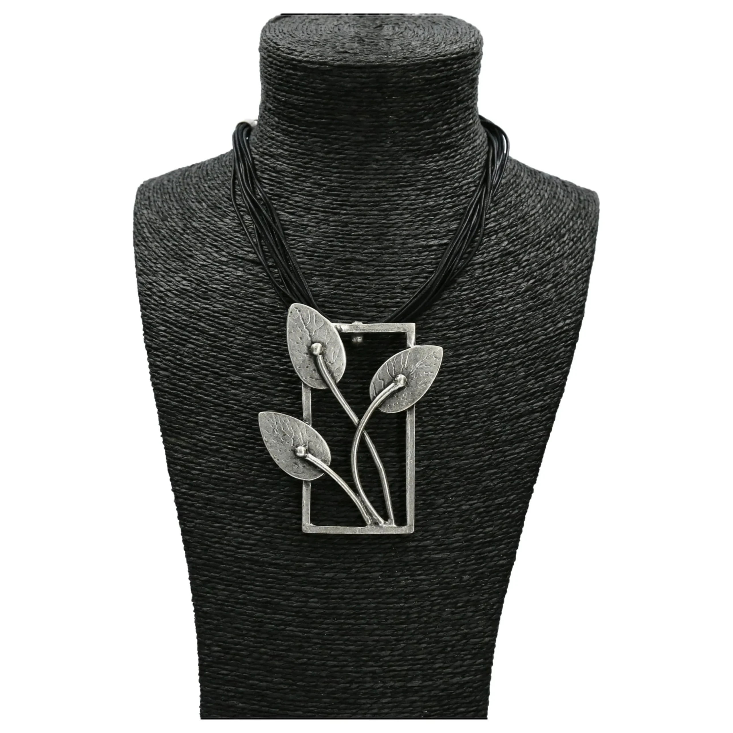 New Laura Vita Collier Vivarium Exclusivité