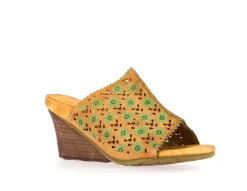 Shop Laura Vita Mules - BENNY 05 Beige
