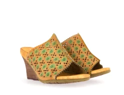 Shop Laura Vita Mules - BENNY 05 Beige
