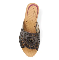 New Laura Vita Mules - HACTO 31
