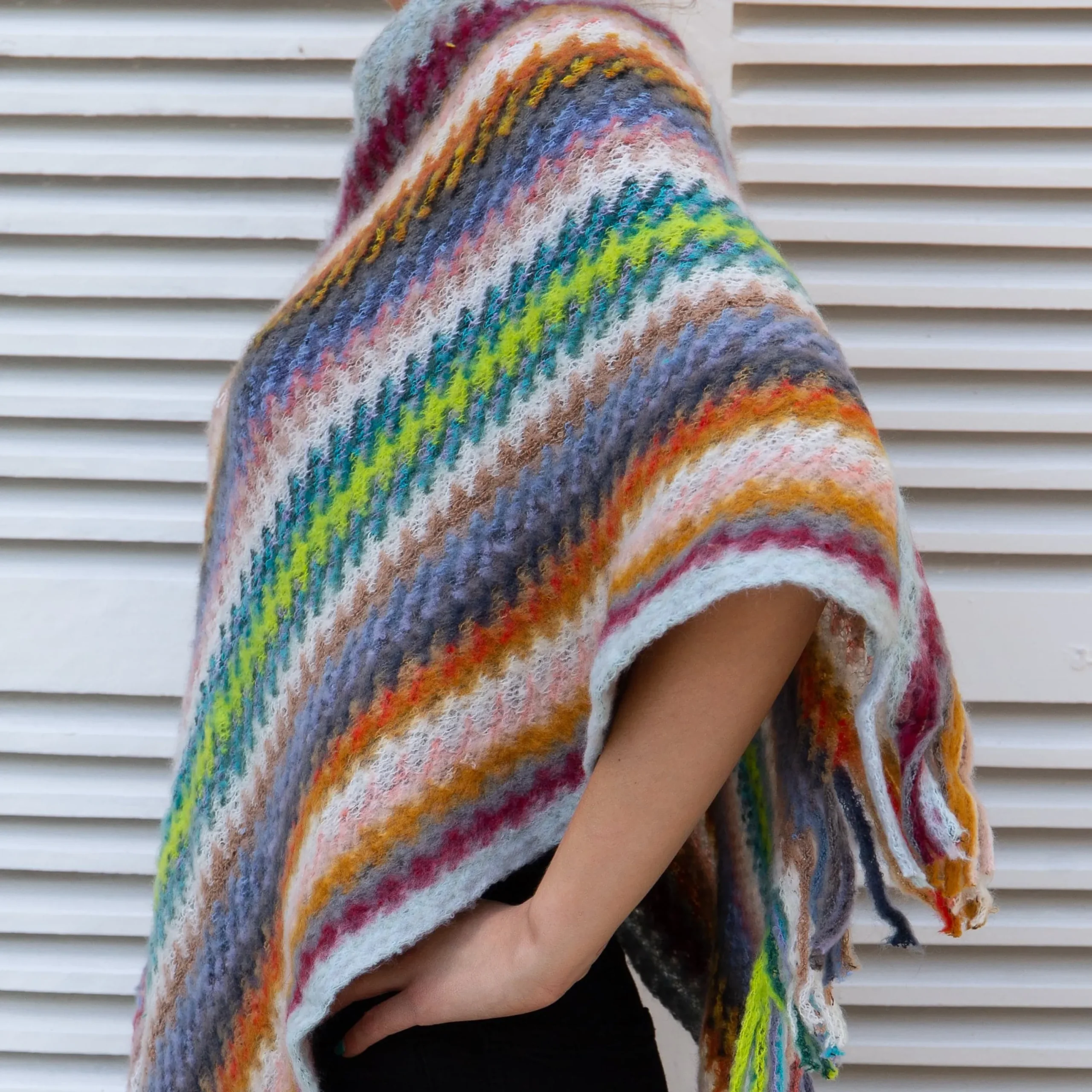 Store Laura Vita Poncho Jess