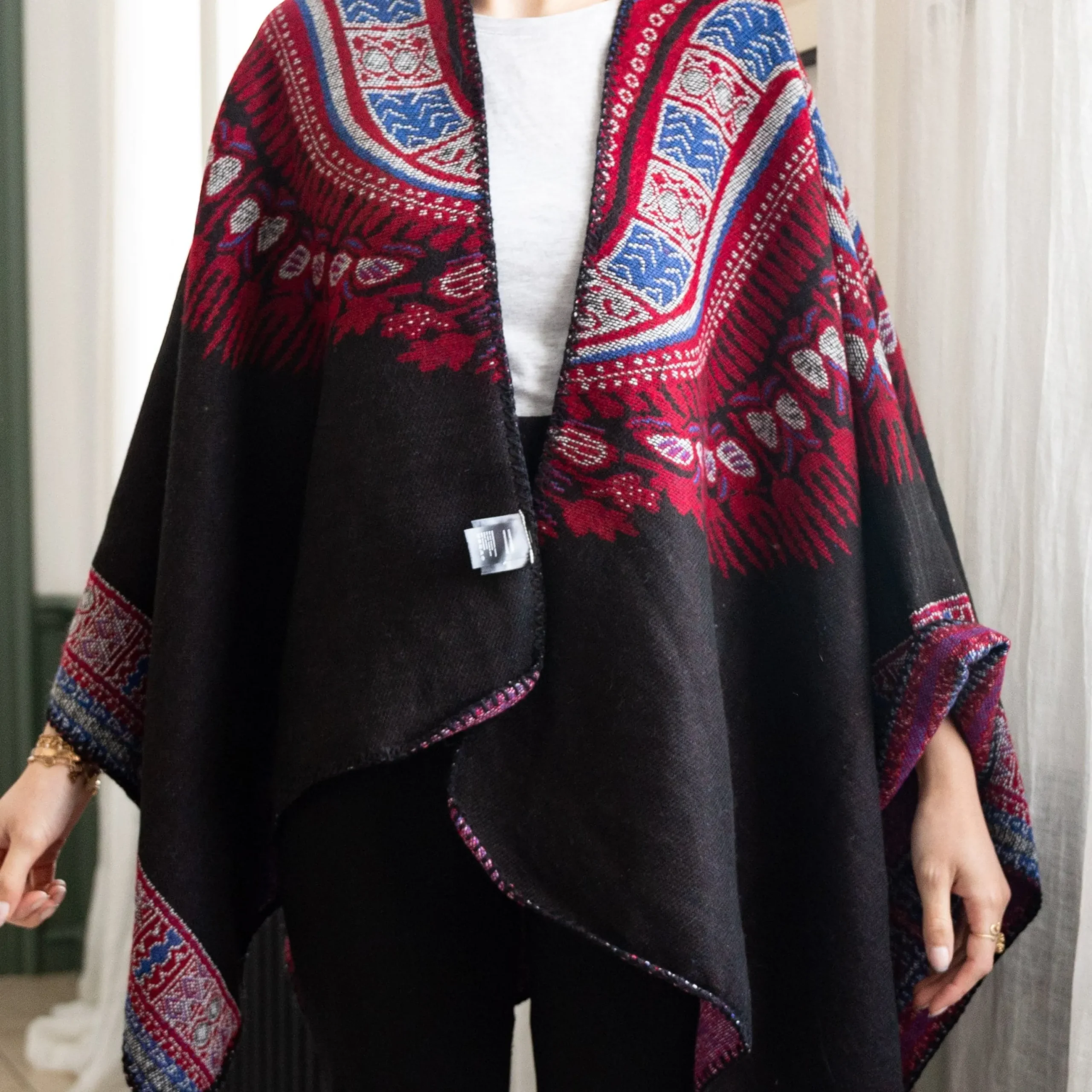 Best Sale Laura Vita Poncho Pluma