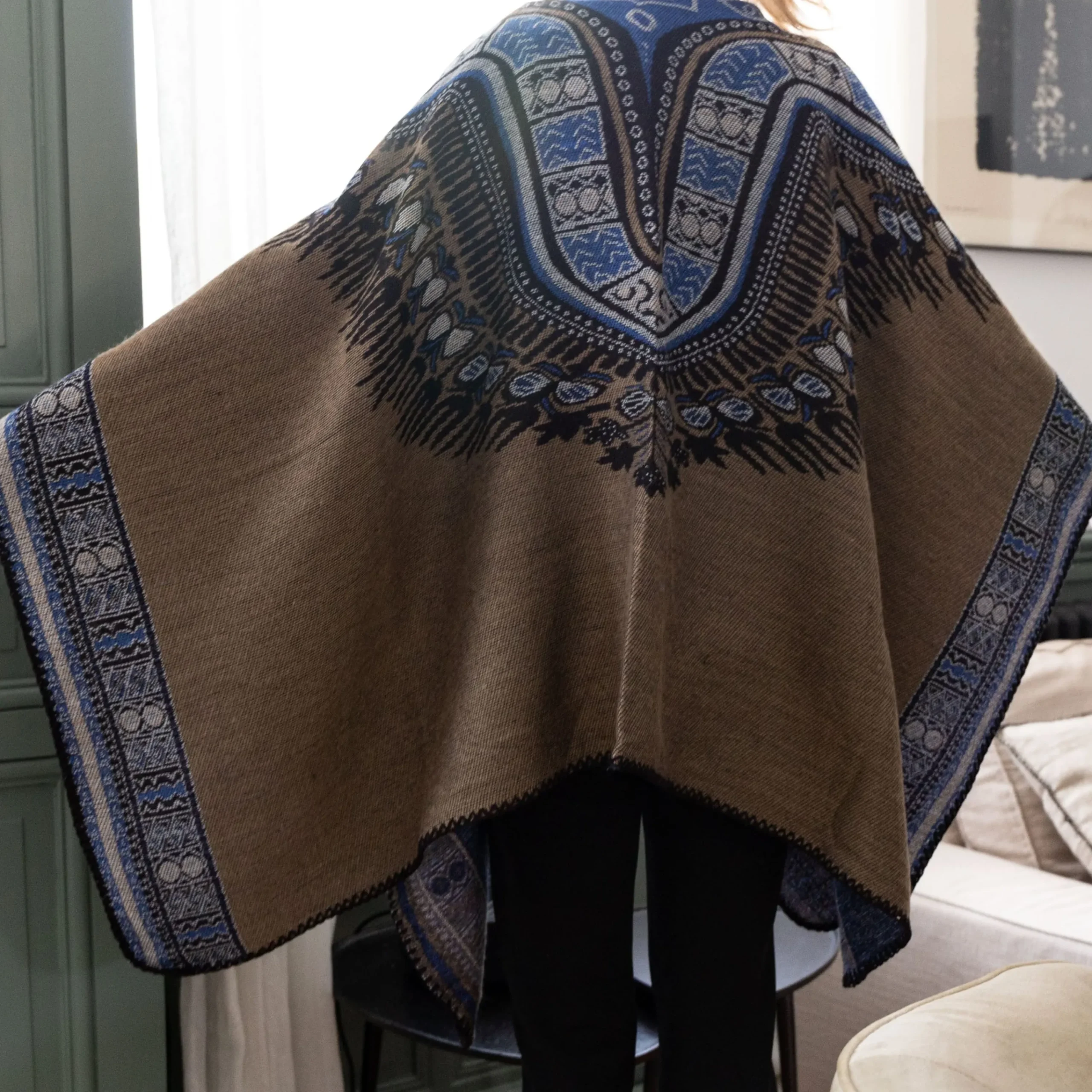Best Sale Laura Vita Poncho Pluma