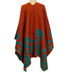 Shop Laura Vita Poncho Spirale