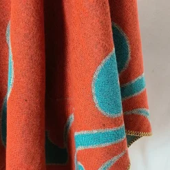 Shop Laura Vita Poncho Spirale