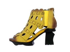 Shop Laura Vita Sandales - ARCMANCEO 57