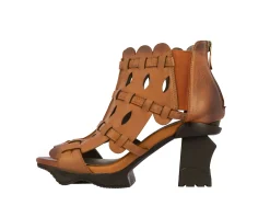 Shop Laura Vita Sandales - ARCMANCEO 57